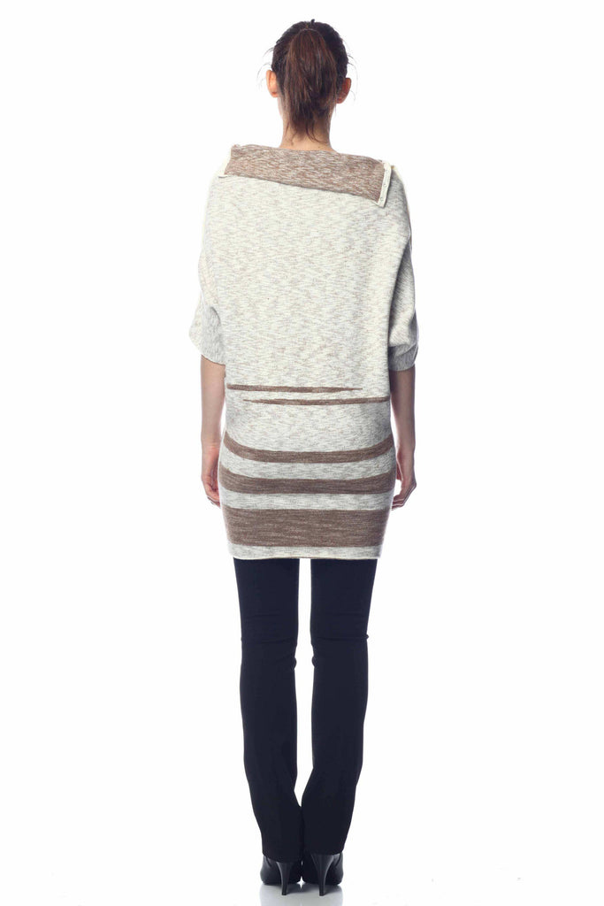 Viktoriya Reversible 4-Way Pullover/Tunic S10062_CML0_look1_fr_zoom_style1