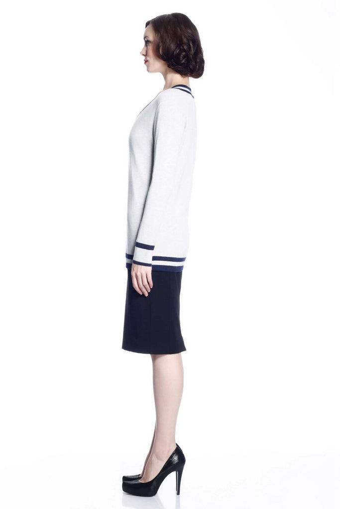 Blanche Reversible V Neck Pullover - Navy S10106A_NVYZ_Look1_fr_style2