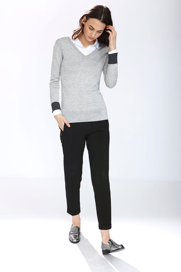 Styles with Comfort for the Modern Woman – Jia Collection